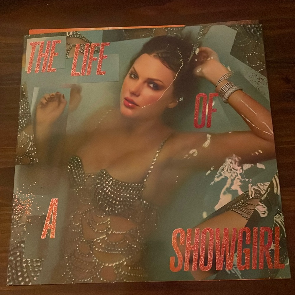 Taylor Swift The Life Of A Showgirl NWOT standard vinyl
